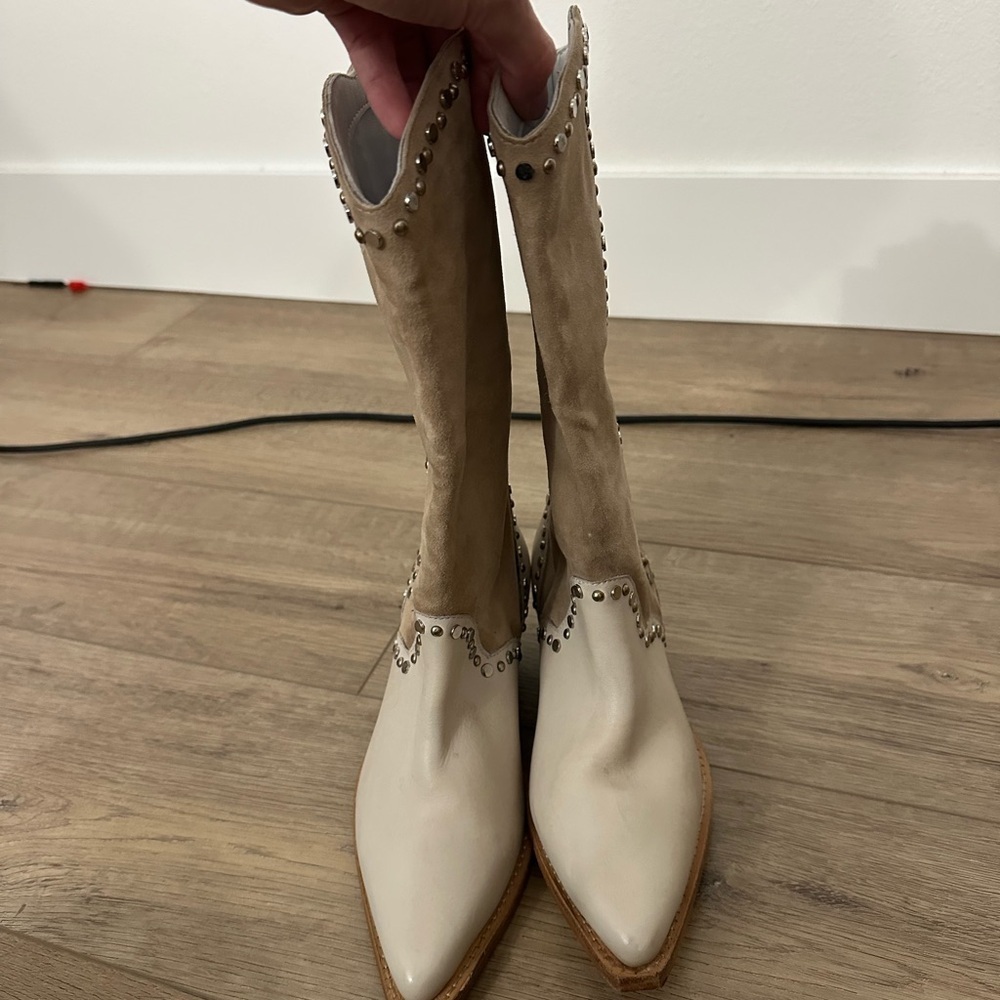 Free People Jaxon Studded western boots leather suede 37 women’s 6.5 New white - Picture 5 of 15